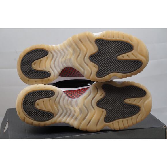 Size 7Y (GS) - Air Jordan 11 Retro Low 72-10 2022 With Original Box - Picture 9 of 10